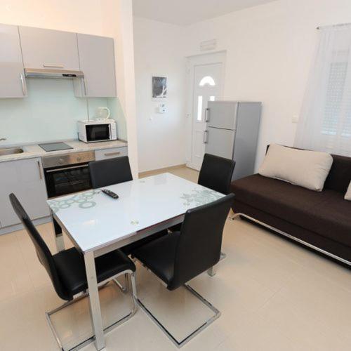 Apartmani Ivo Podstrana Exterior foto